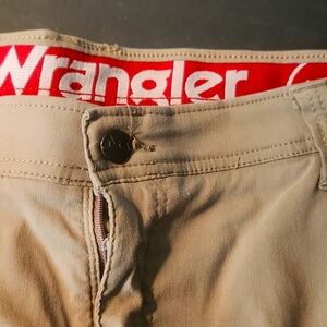 Men's Wrangler cargo pants